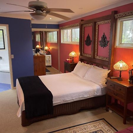 แทมบาริดจ์ เบด แอนด์ เบรคฟาสท์ Bed & Breakfast Eagle Heights ภายนอก รูปภาพ