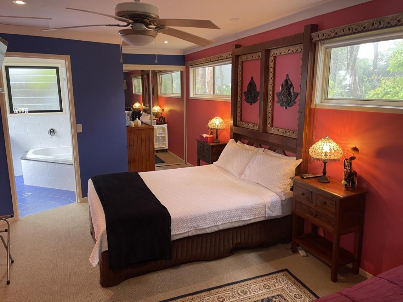 แทมบาริดจ์ เบด แอนด์ เบรคฟาสท์ Bed & Breakfast Eagle Heights ภายนอก รูปภาพ