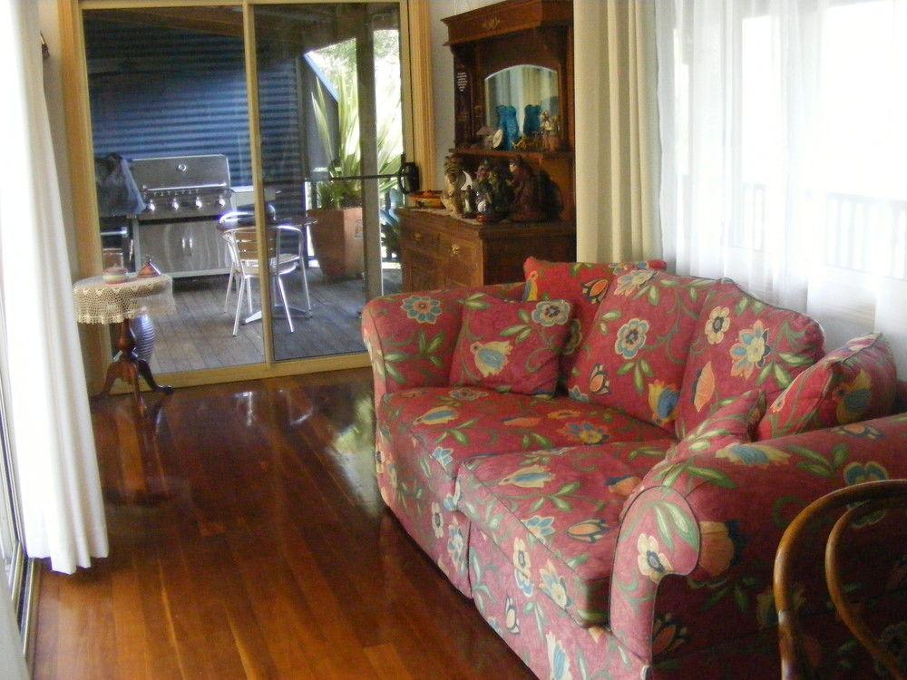 แทมบาริดจ์ เบด แอนด์ เบรคฟาสท์ Bed & Breakfast Eagle Heights ภายนอก รูปภาพ